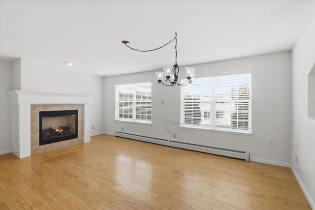 139 Stonington Circle, South Burlington, VT 05403