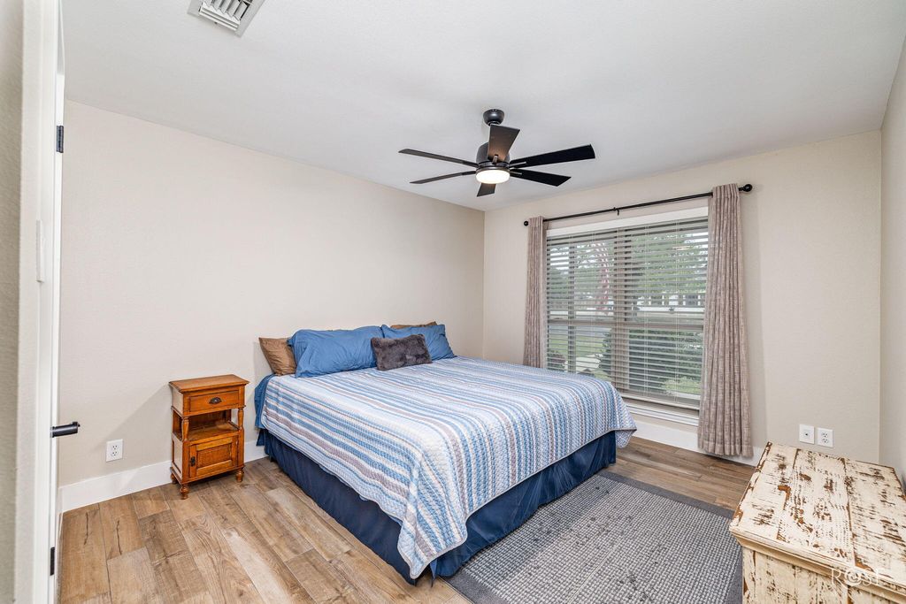 Image 27 of property listing at 1409 Sea Island Road, San Angelo, TX 76904