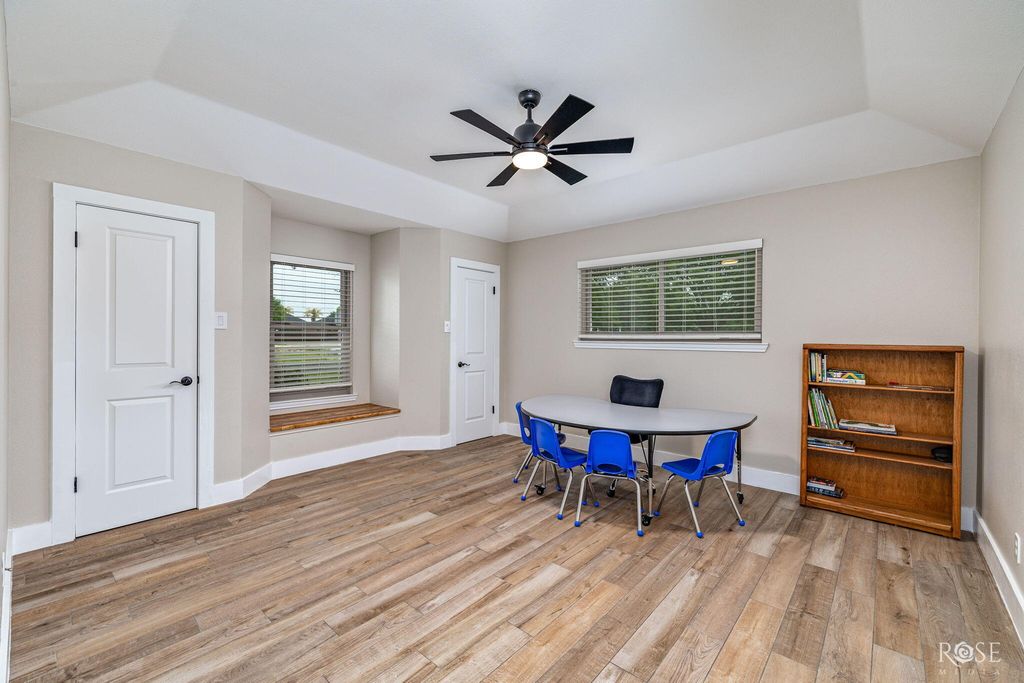 Image 28 of property listing at 1409 Sea Island Road, San Angelo, TX 76904