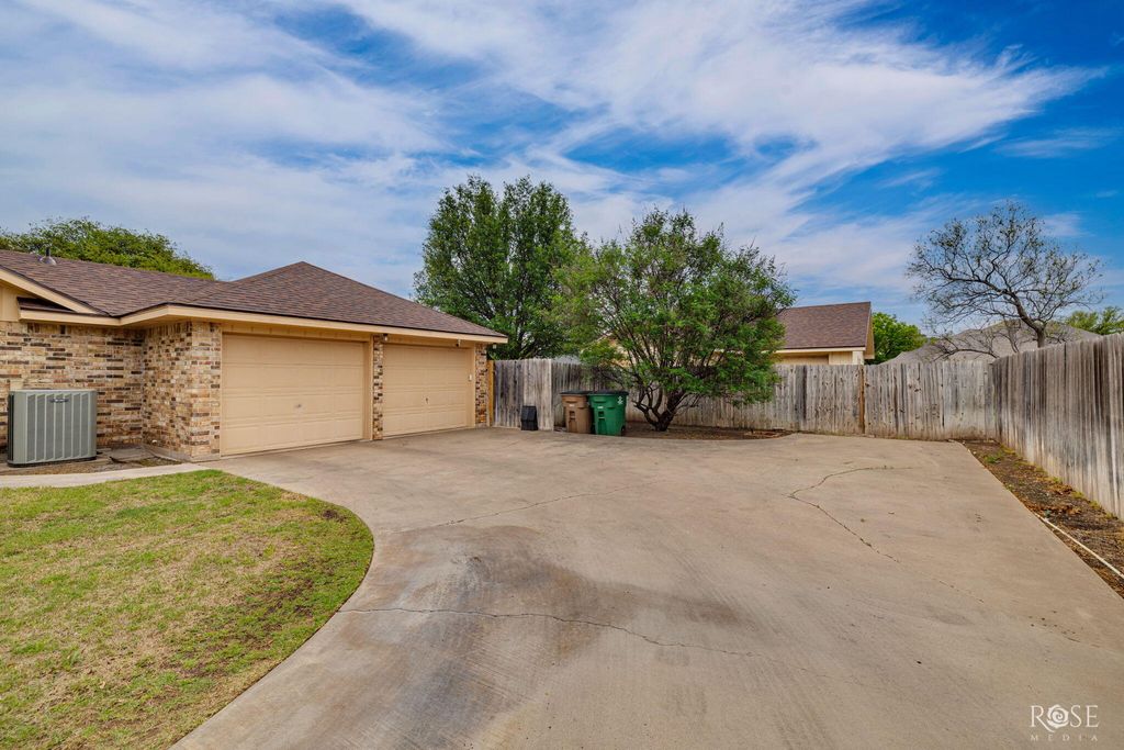 Image 51 of property listing at 1409 Sea Island Road, San Angelo, TX 76904