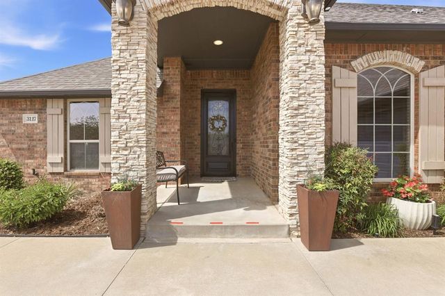 3117 Ash Grove Road, Edmond, OK 73003