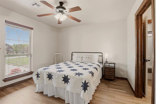 3117 Ash Grove Road, Edmond, OK 73003