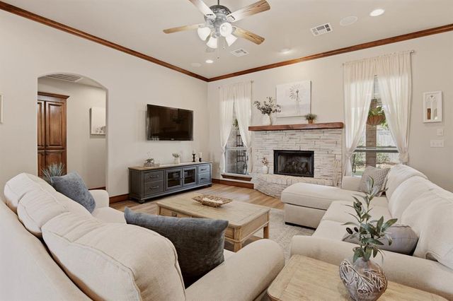 3117 Ash Grove Road, Edmond, OK 73003