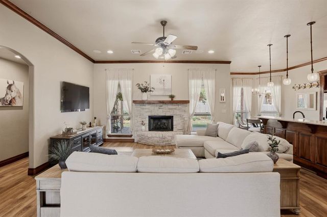 3117 Ash Grove Road, Edmond, OK 73003