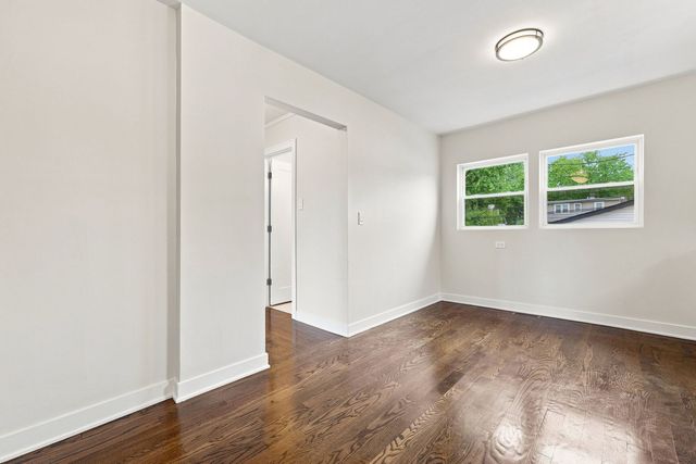 9524 Nashville Avenue, Oak Lawn, IL 60453