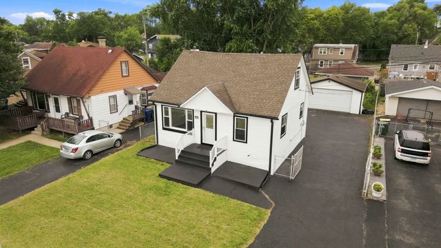 9524 Nashville Avenue, Oak Lawn, IL 60453
