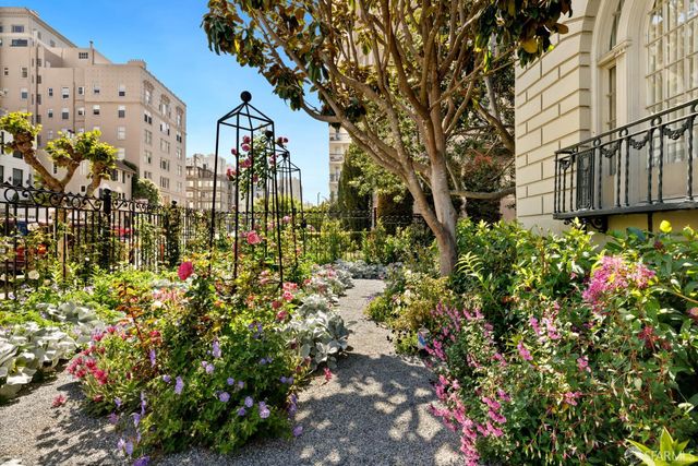 1940 Broadway Street 6, San Francisco, CA 94109