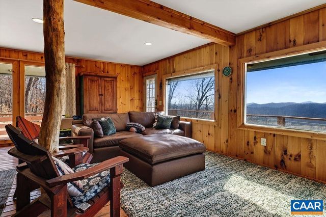 1494 SPRUCE CREEK LN, Nellysford, VA 22958