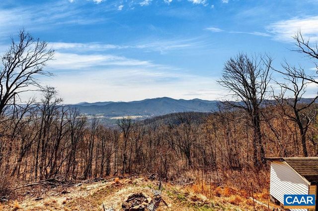 1494 SPRUCE CREEK LN, Nellysford, VA 22958