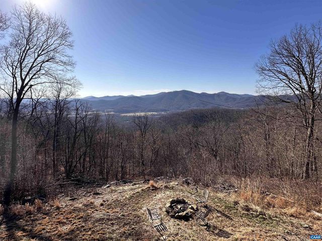 1494 SPRUCE CREEK LN, Nellysford, VA 22958
