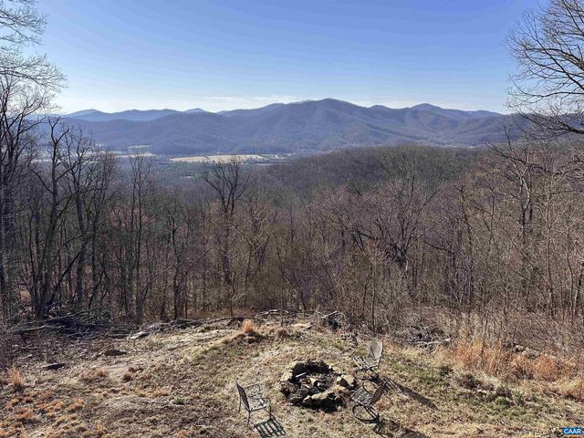1494 SPRUCE CREEK LN, Nellysford, VA 22958