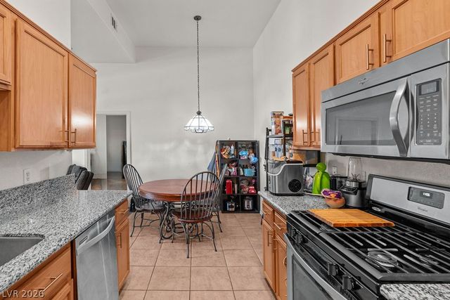 2305 West Horizon Ridge Parkway 2524, Henderson, NV 89052