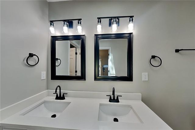 340 Farm Path, Roswell, GA 30075