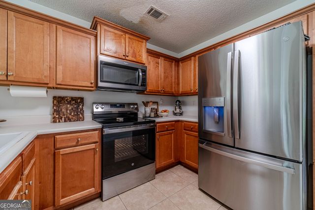 915 Downing Drive, Bethlehem, GA 30620