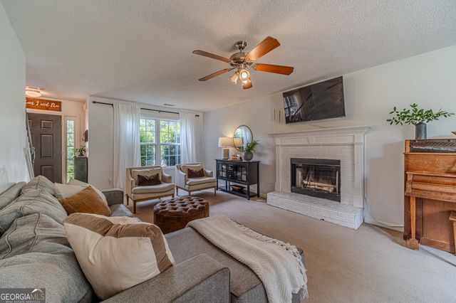 915 Downing Drive, Bethlehem, GA 30620