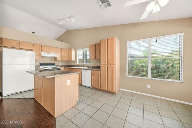 4502 E SAINT JOHN Road, Phoenix, AZ 85032