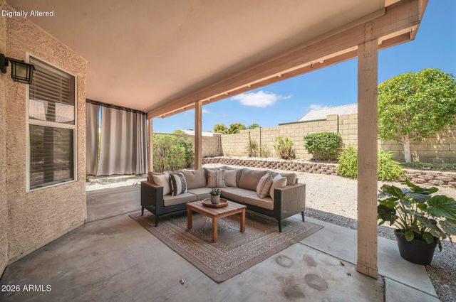 4502 E SAINT JOHN Road, Phoenix, AZ 85032
