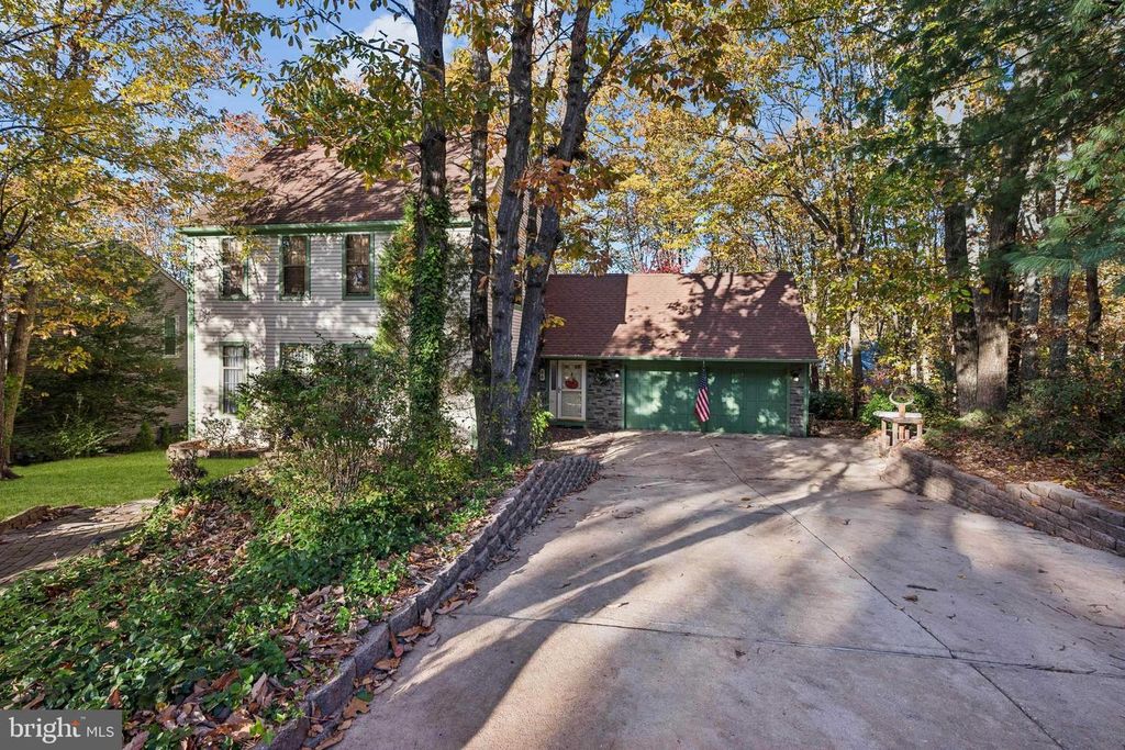 86 WILLIAM FEATHER DR, Voorhees, NJ 08043