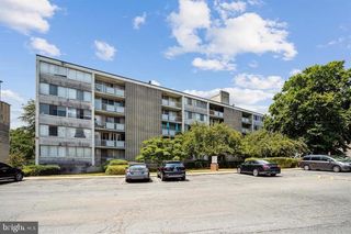 1828 METZEROTT RD #201, Hyattsville, MD 20783