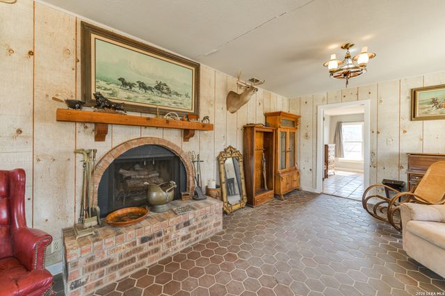 000 Pandale HWY, Pandale, TX 78840