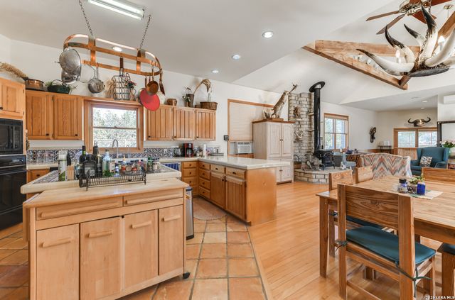 000 Pandale HWY, Pandale, TX 78840