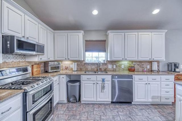 2300 S Main Street, Newcastle, OK 73065