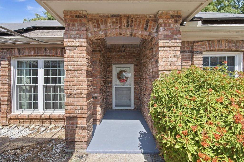 1708 Willow Vale Drive, Fort Worth, TX 76134 — photo 3
