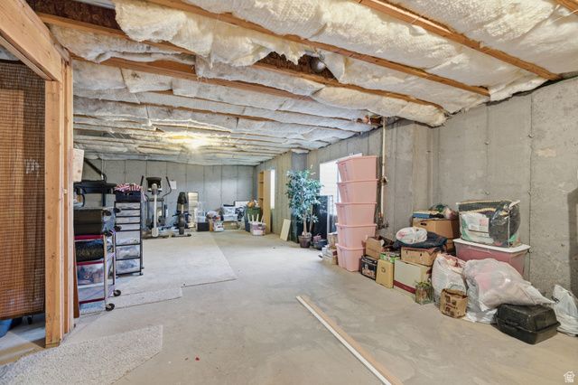 5467 W MAYFLOWER ST, West Jordan, UT 84081