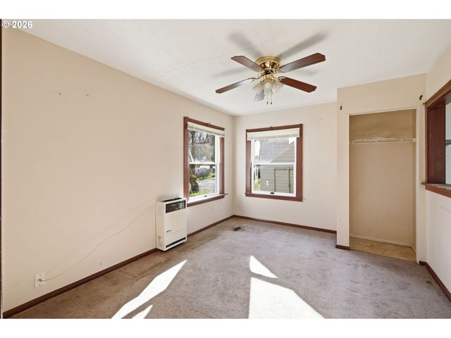 36725 JASPER Rd, Jasper, OR 97478