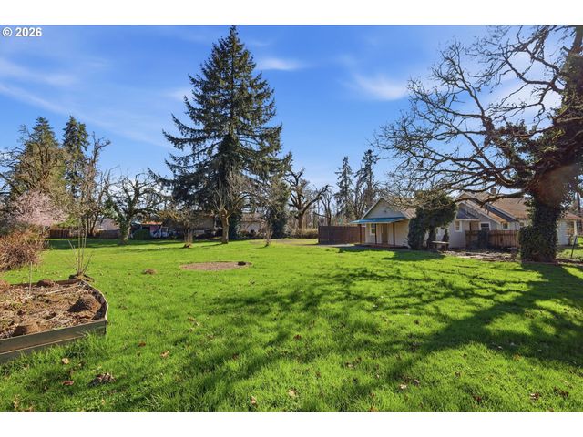 36725 JASPER Rd, Jasper, OR 97478