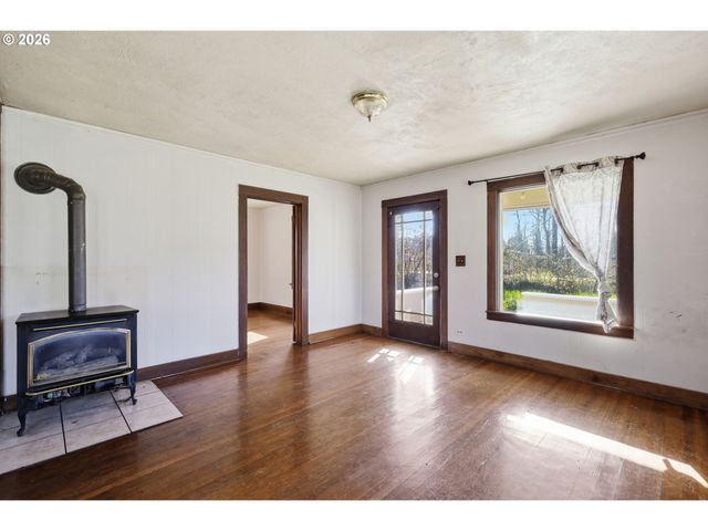 36725 JASPER Rd, Jasper, OR 97478