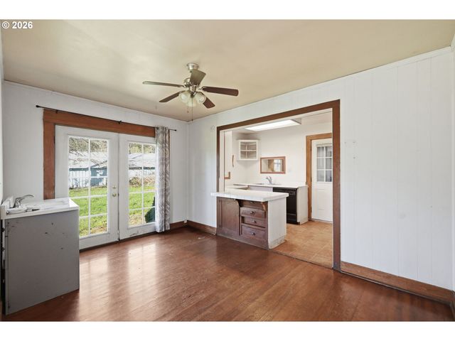 36725 JASPER Rd, Jasper, OR 97478