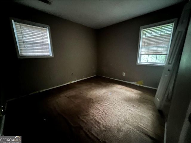 118 Meriwether Street, Grantville, GA 30220