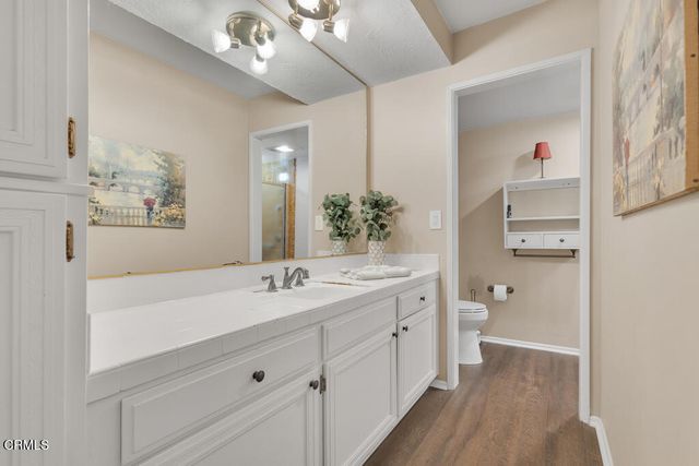 49 Paseo Esplendido, Camarillo, CA 93010