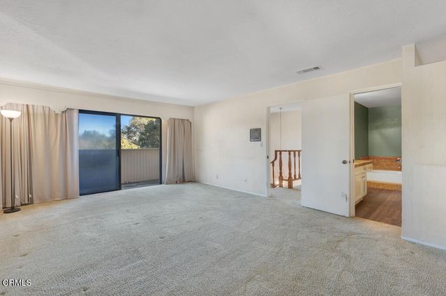 49 Paseo Esplendido, Camarillo, CA 93010