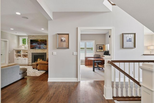 17641 Hyde Park Avenue, Lakeville, MN 55044