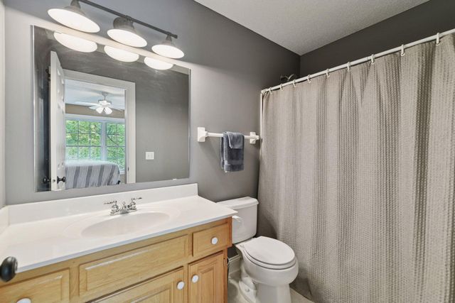 17641 Hyde Park Avenue, Lakeville, MN 55044