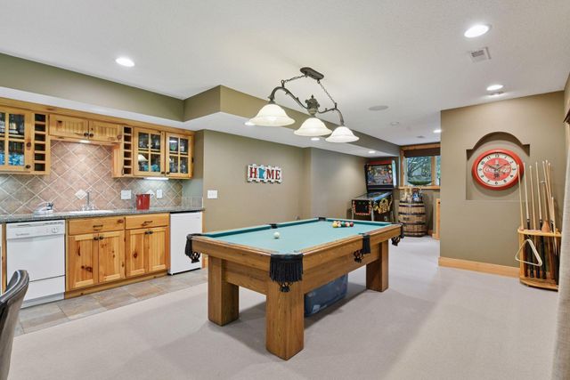 17641 Hyde Park Avenue, Lakeville, MN 55044