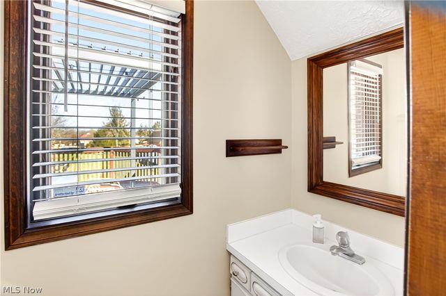 10100 Boston Road, North Royalton, OH 44133