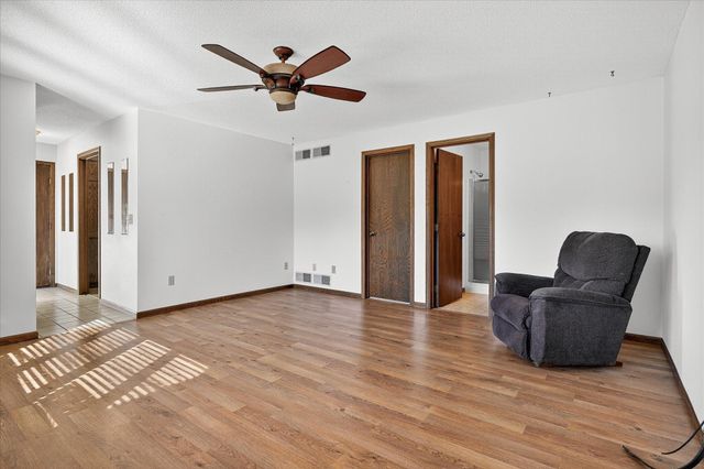 19348 180th Avenue NW, Big Lake Twp, MN 55309