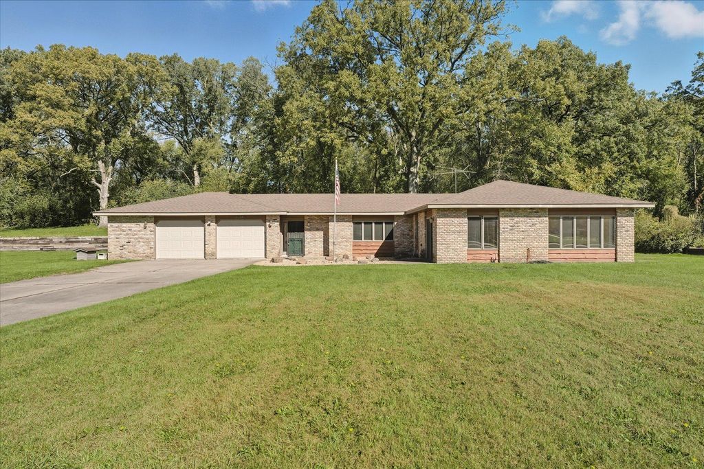 19348 180th Avenue NW, Big Lake Twp, MN 55309