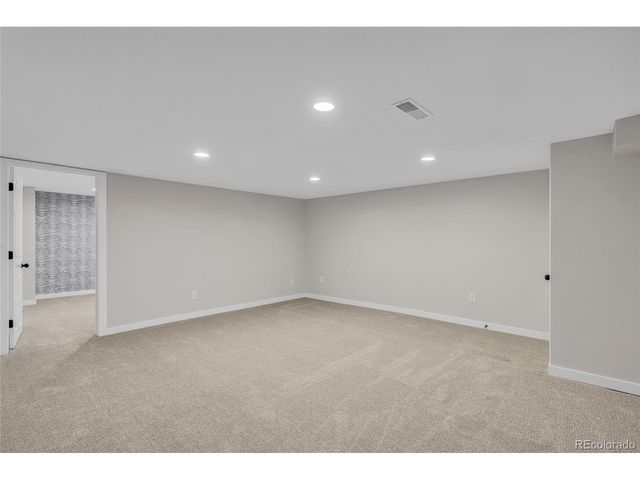 4189 S Oneida St, Denver, CO 80237