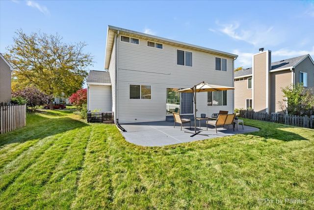 168 Cool Stone Bend, Lake In The Hills, IL 60156