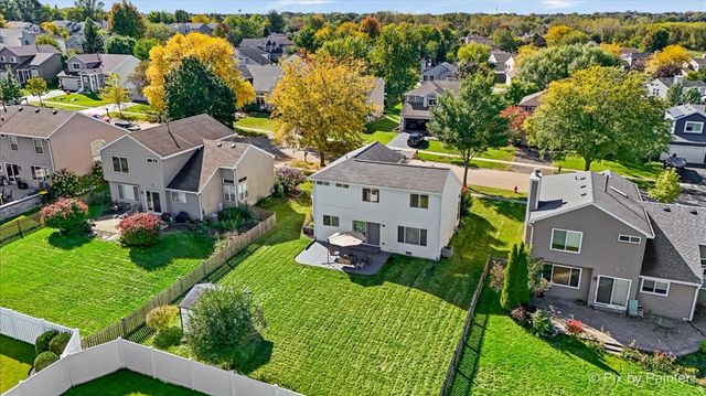 168 Cool Stone Bend, Lake In The Hills, IL 60156