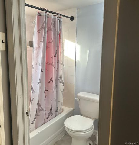 49 Doolittle Street, Brentwood, NY 11717