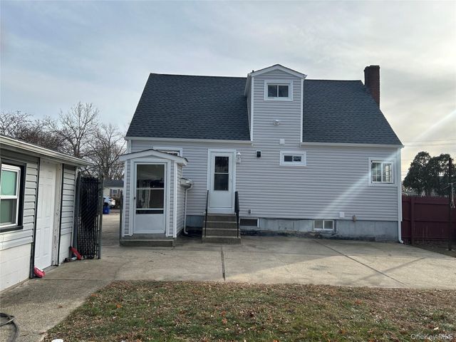 49 Doolittle Street, Brentwood, NY 11717