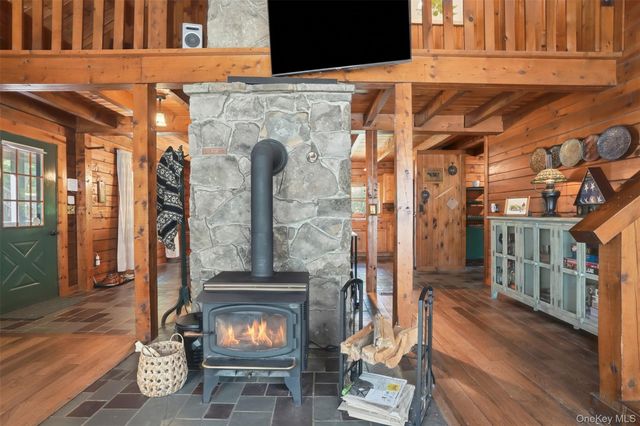 905 Pine Kill Road, Wurtsboro, NY 12790