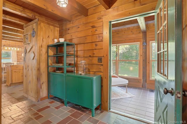 905 Pine Kill Road, Wurtsboro, NY 12790