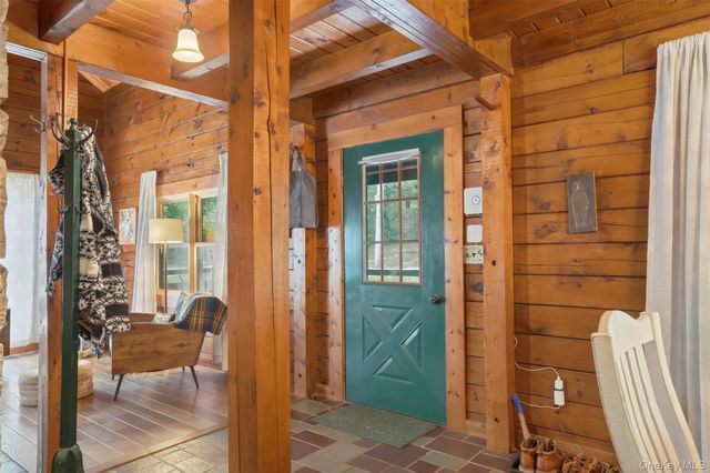 905 Pine Kill Road, Wurtsboro, NY 12790