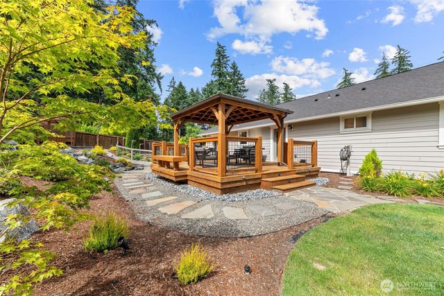 8006 143rd Street Ct NW, Gig Harbor, WA 98329